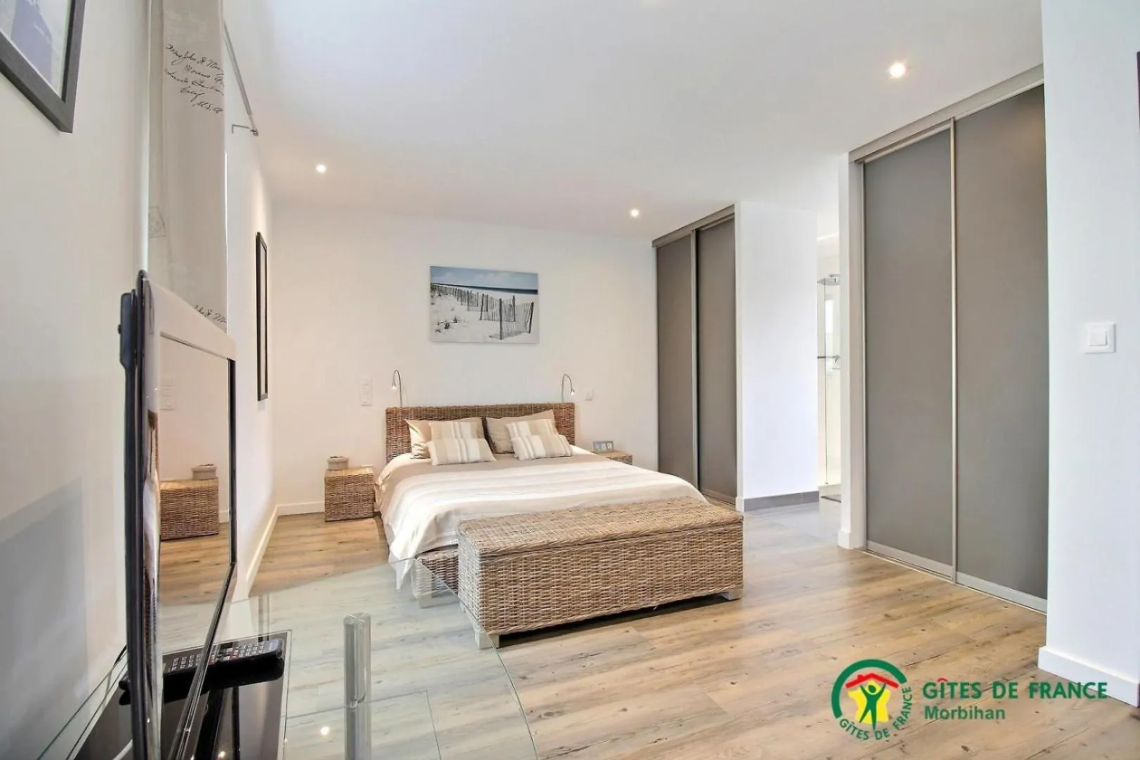 Ty Moncher Cote Cour Plouhinec  Holiday home